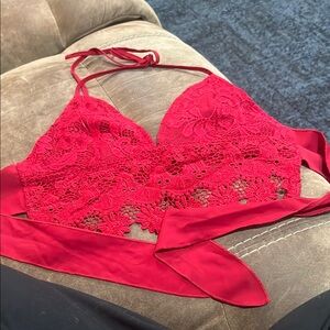 SHEIN Top in White Crop Tops